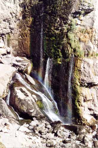 Wasserfall oberhalb von Seeren